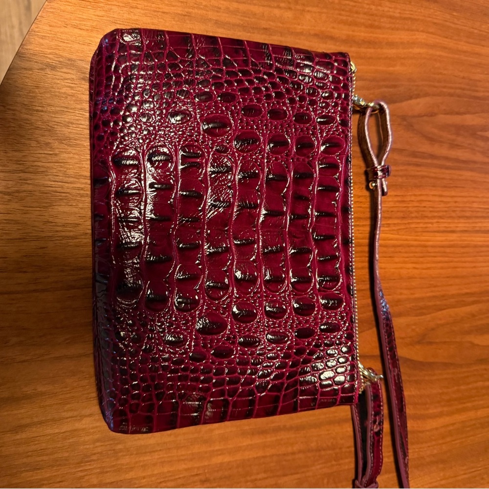 Brahmin Cherry Melbourne 2 compartment Crossbody Bag Like New Condition - Picture 7 of 7